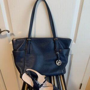 Michael Kors navy pebbled  Leather Tote